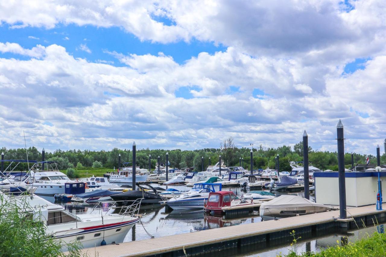 Europarcs Marina Strandbad Olburgen Екстериор снимка